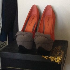 Kiss and tell platform